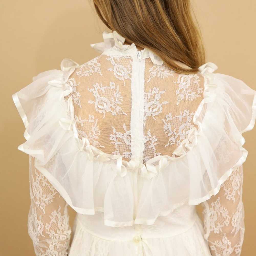 EXTRAVAGANT 1970s/80s Vintage White Lace Wedding … - image 8
