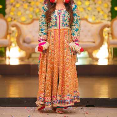 pakistani indian dresses for mehendi - image 1