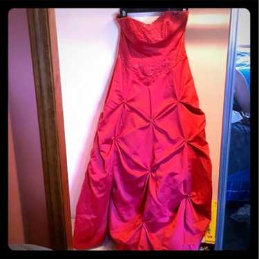 ball gown - image 1