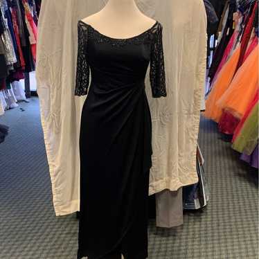 Size 12 Ladies Formal Dress - image 1