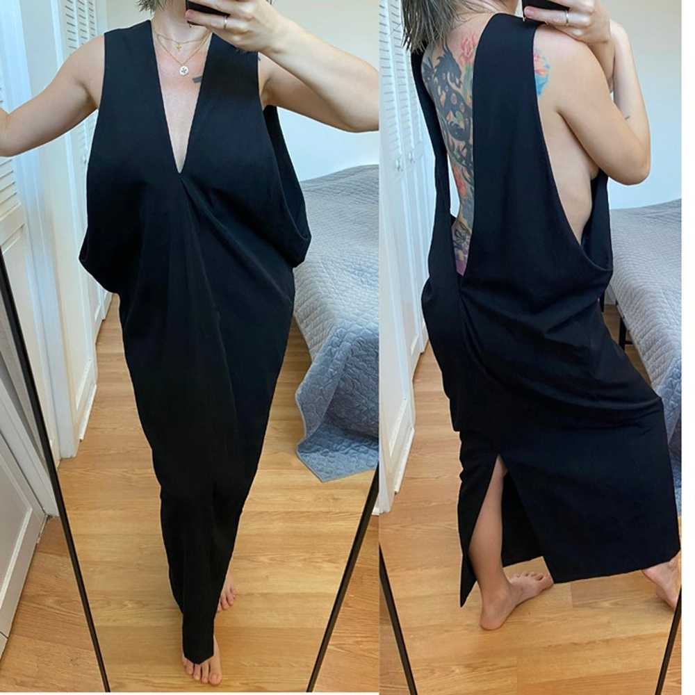 Black unusual deep V neck maxi dress with open lo… - image 5