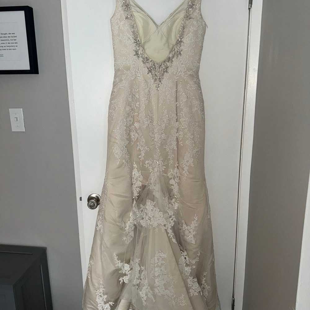 Symphony of Venus Wedding Dress Size 10 - image 4