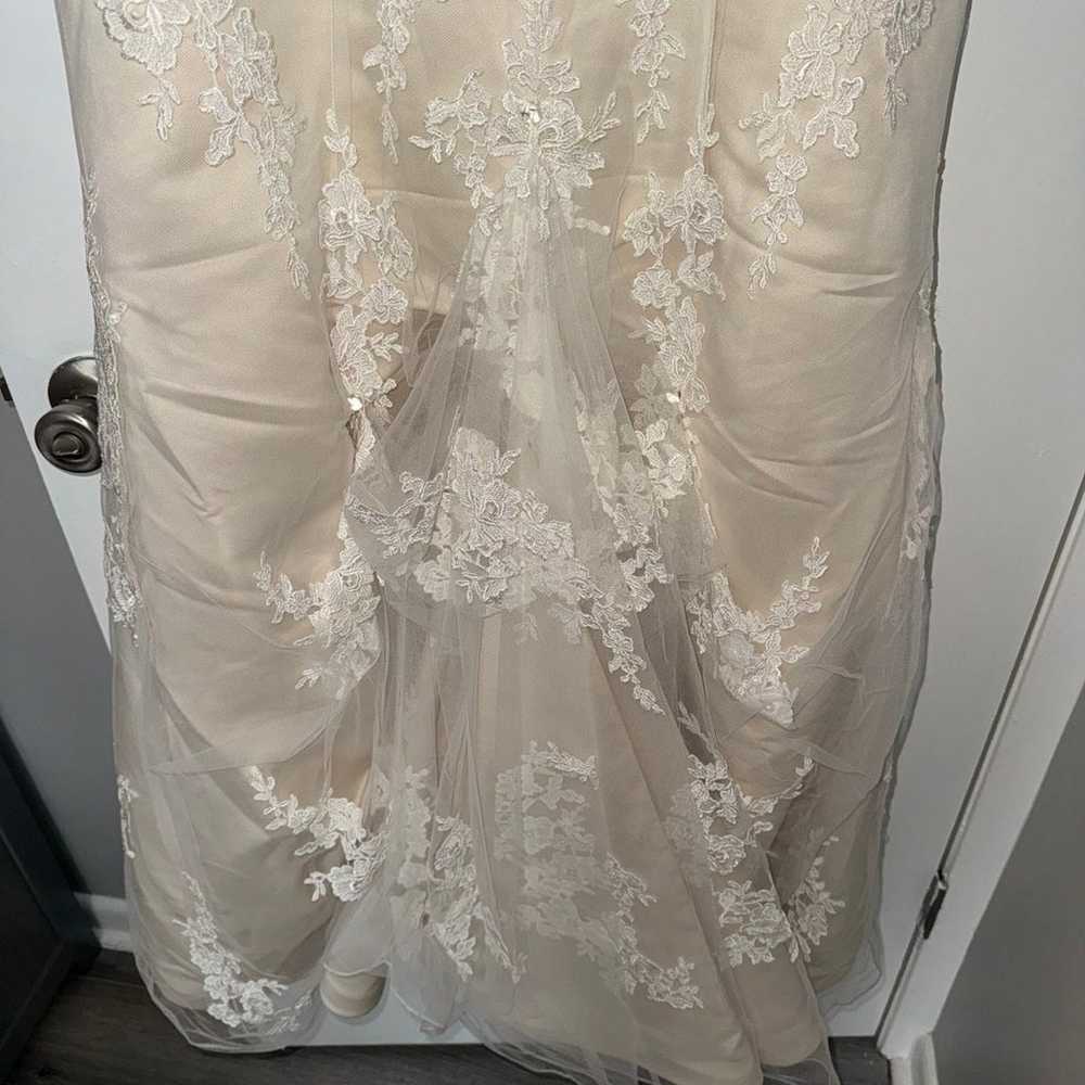 Symphony of Venus Wedding Dress Size 10 - image 6