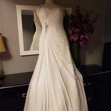 wedding dress size 10 (street size 6-8) - image 1