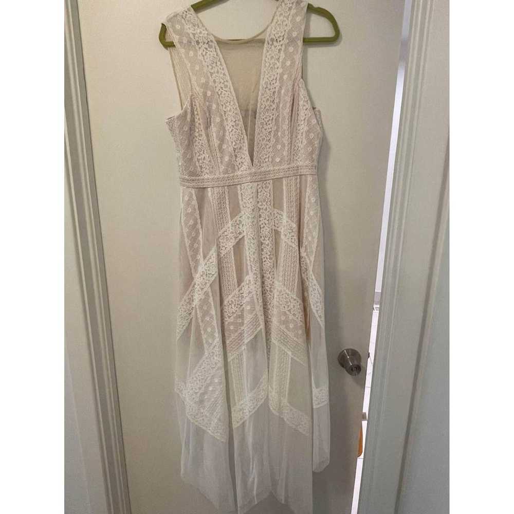 Women's BCBGMAXAZRIA Dress Size 12 - image 3