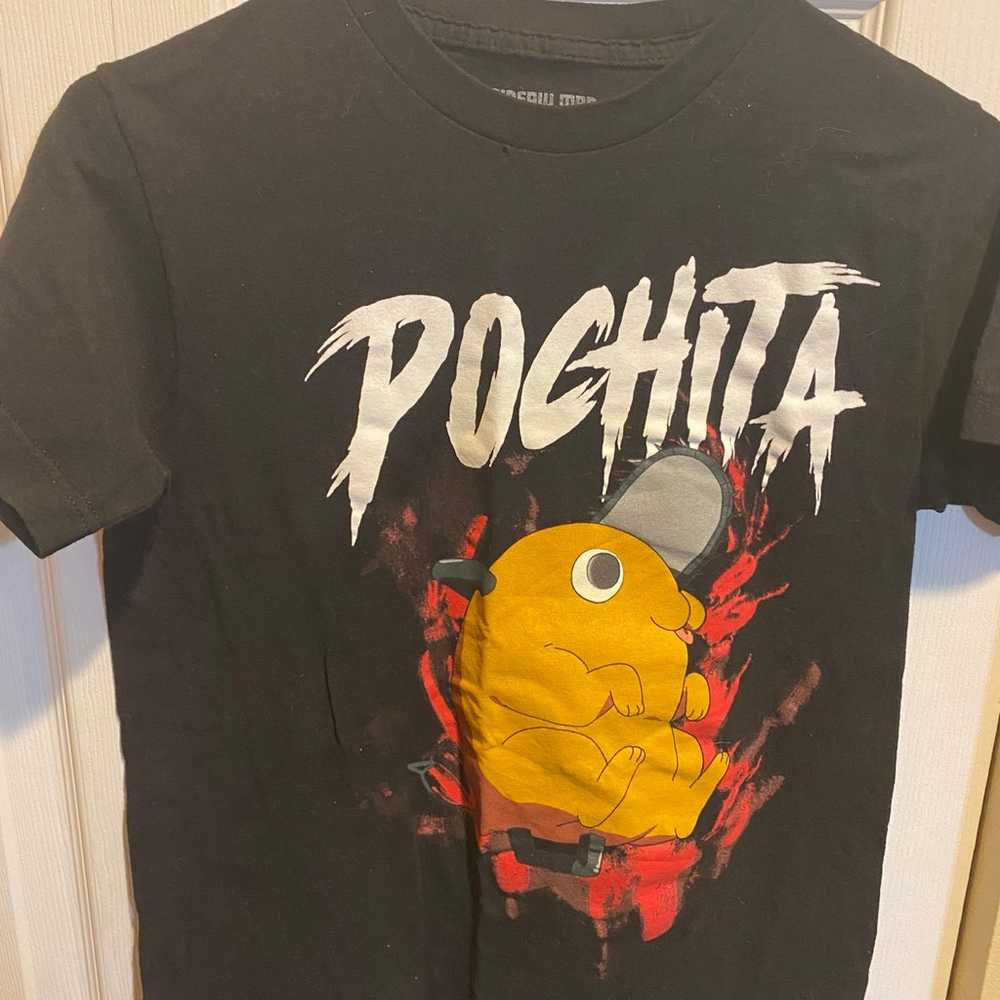 Chainsaw Man Pochita Metal T-Shirt Small Crunchyr… - image 1