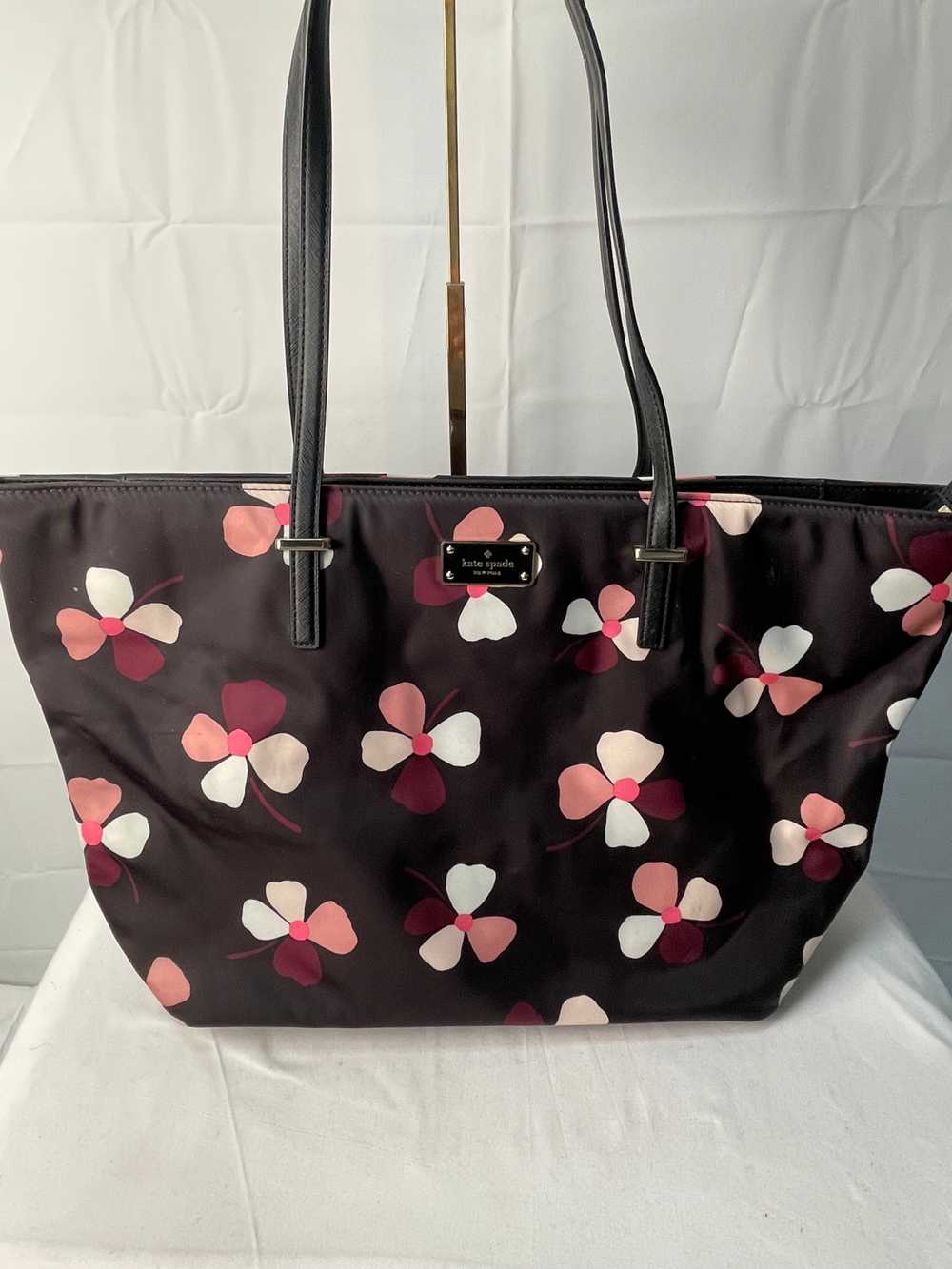 Certified Authentic Kate Spade Black Floral Tote … - image 3