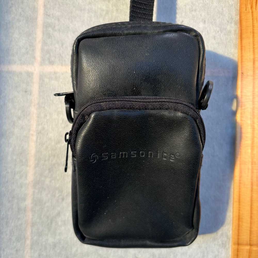 Vintage 7" Samsonite Camera Case Black Leather Pa… - image 1