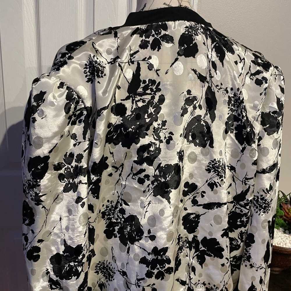 Vintage Floral Shiny Oversized Satin Poplin Coast… - image 4