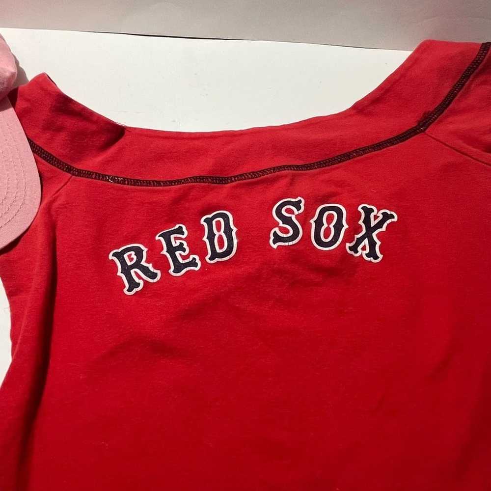 Women’s Red Sox hat and vintage babydoll tee bund… - image 3