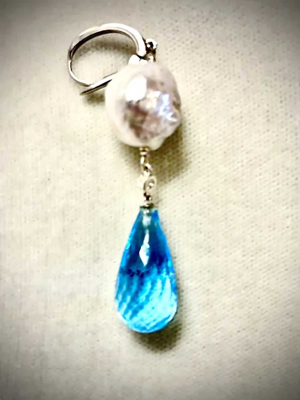 Pearl and blue topaz earrings - image 4