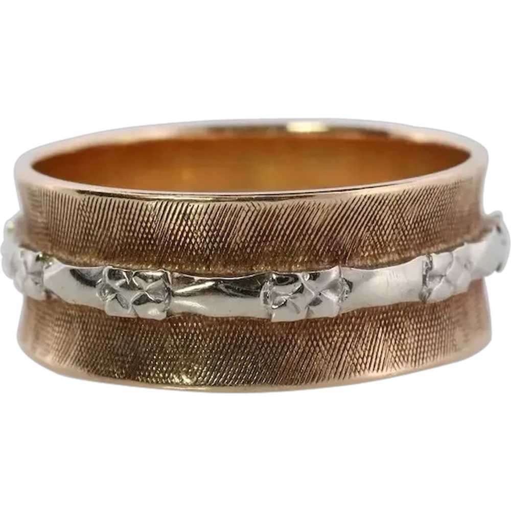 14k Wide Textured Daisy Ornate band. Vintage Flow… - image 1