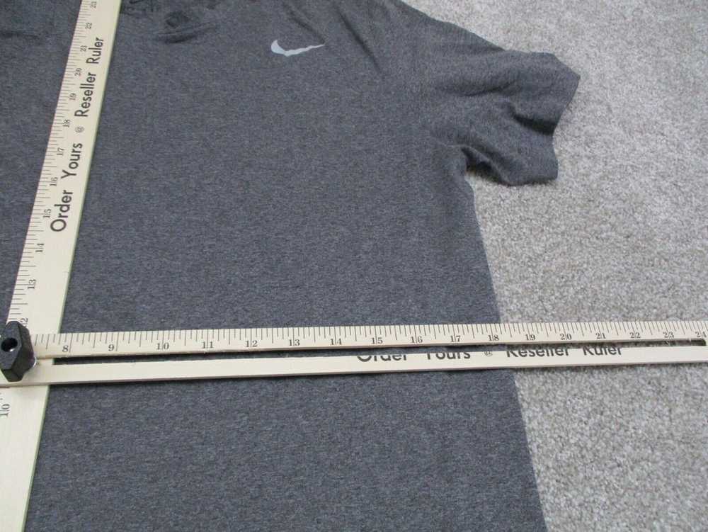 Nike Dri Fit Athletics T-Shirt Boys Medium Gray S… - image 4