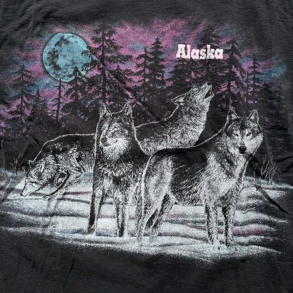 Vintage Alaska Wolf Nature Wraparound Tee - image 3