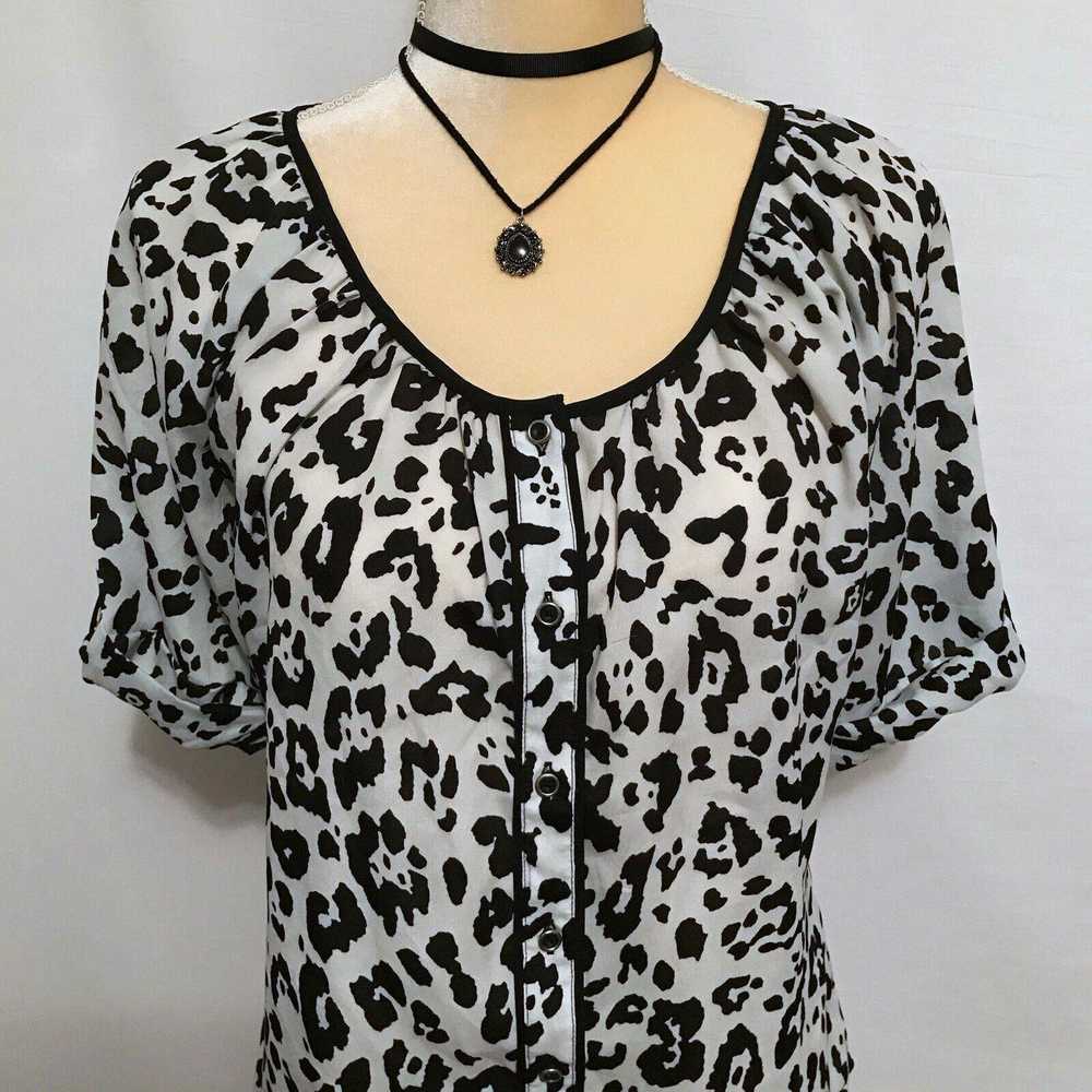 Express Express Black and White Leopard Print Blo… - image 2