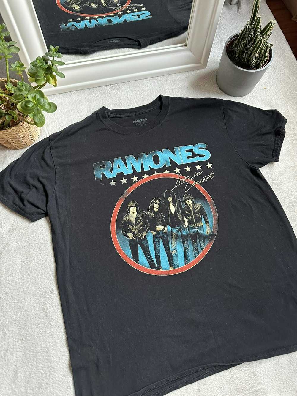 Band Tees × Streetwear Ramones Vintage Big Logo S… - image 2