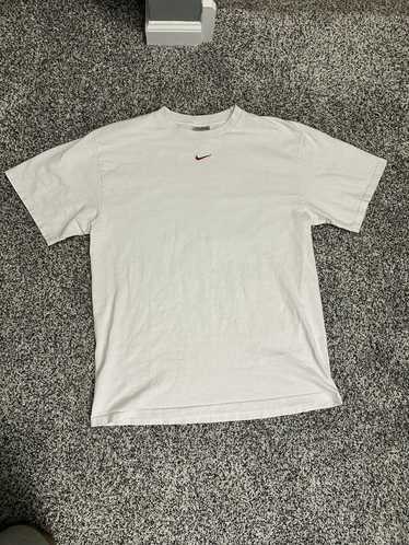 Nike Nike Center Logo T-Shirt