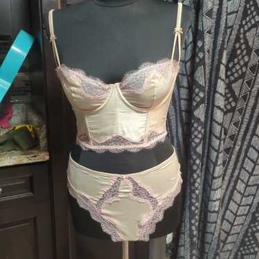 lace/ silk lingerie