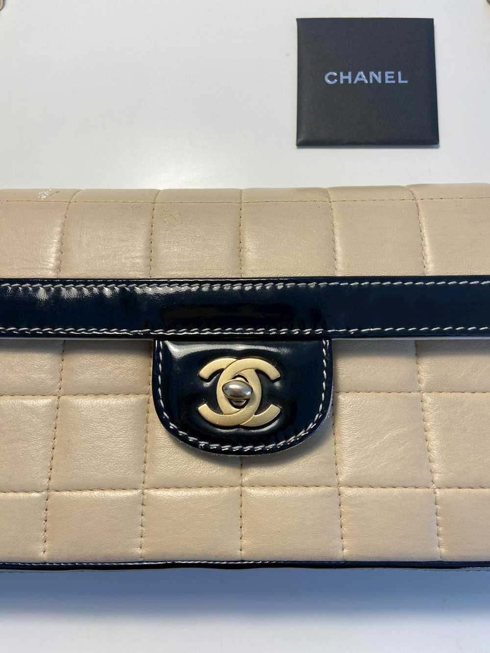 Chanel chanel east west chocolate bar shoulder bag - image 8