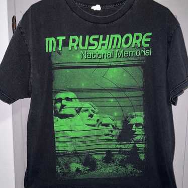 Vintage MT. Rushmore T-Shirt