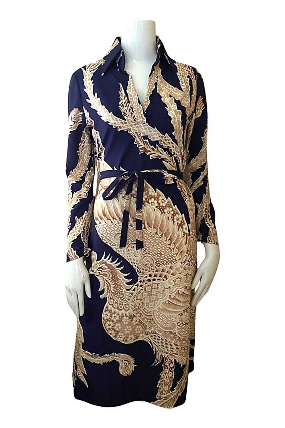 1970s Phoenix Print Belted Shirt Dress Selected B… - image 1