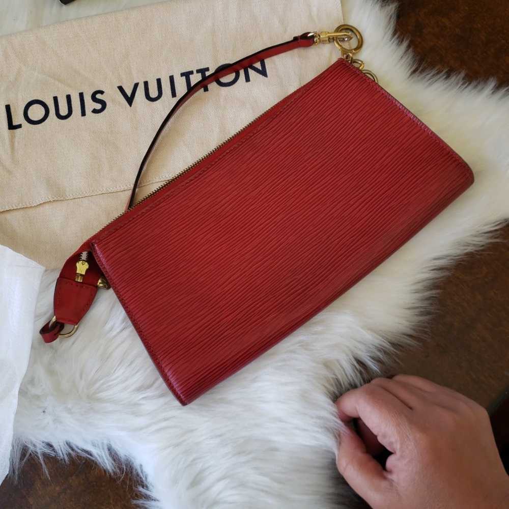 Vintage Louis Vuitton Epi Red Pochette Accessorie… - image 3