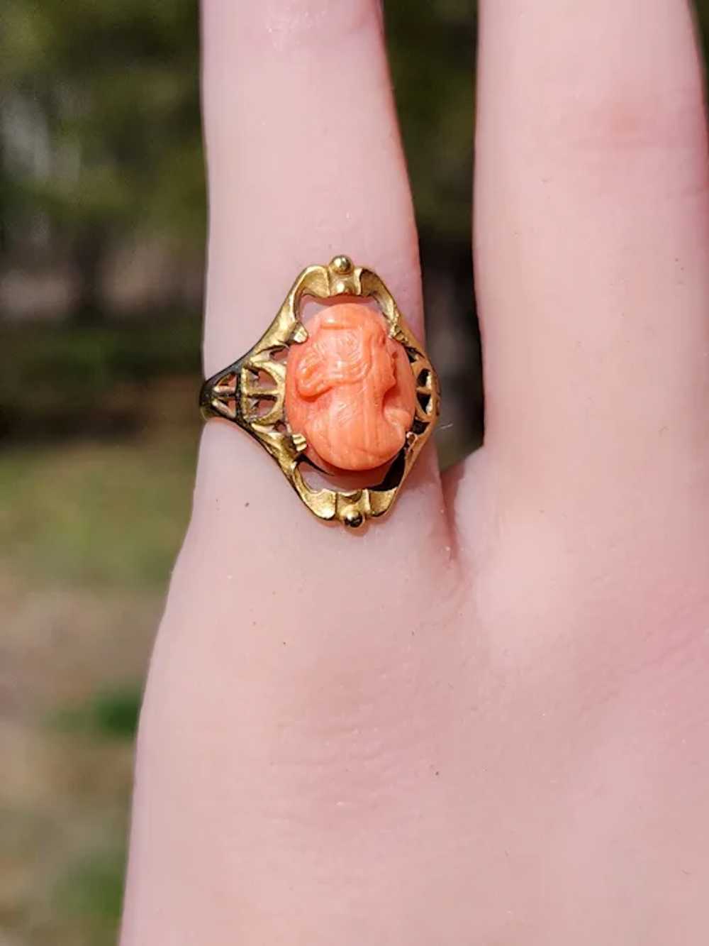 Pure Coral Vintage Silhouette Cameo 14k Ring - image 7