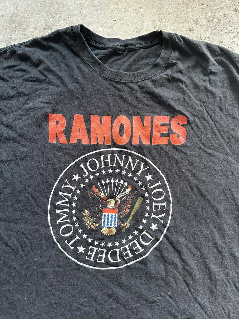 Band Tees × Streetwear × Vintage Vintage Ramones … - image 2