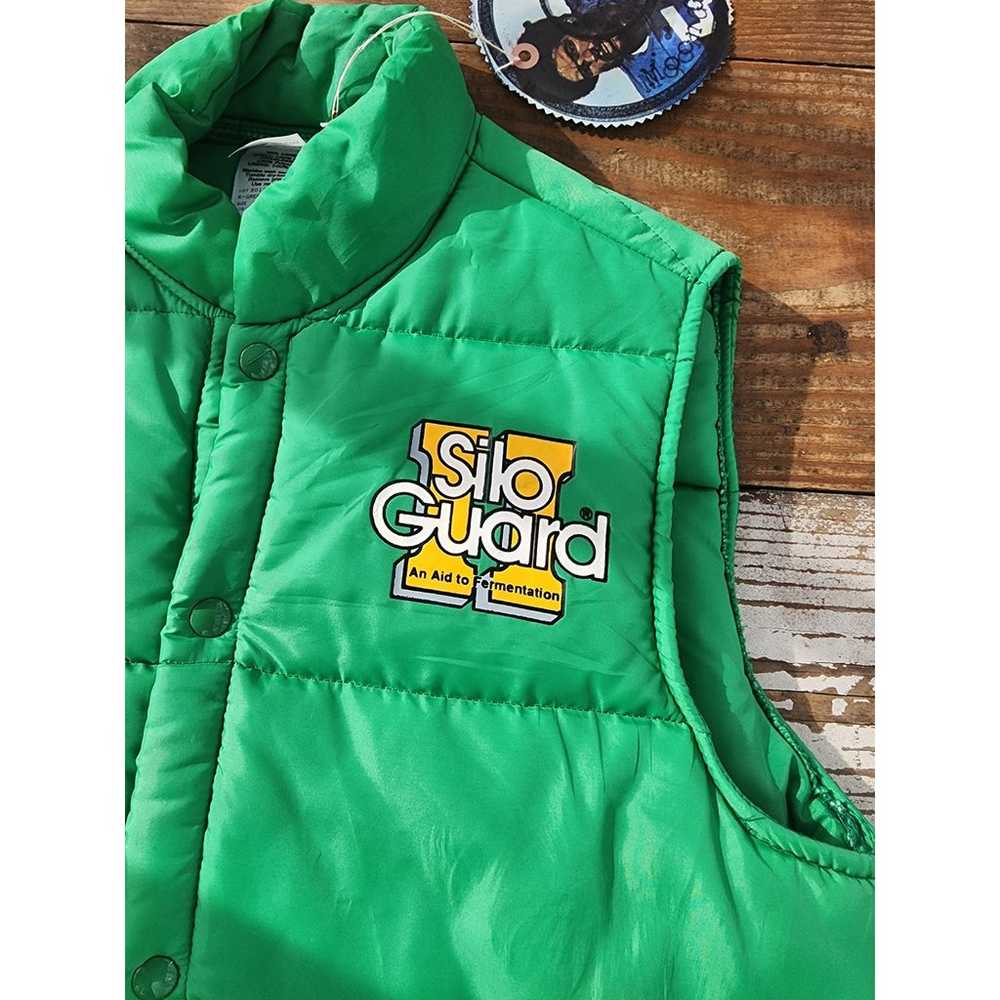 Vintage Kelly Green Puffer Vest size Large - image 2