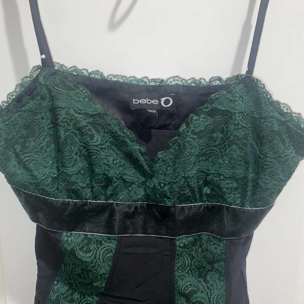 Bebe Bebe Women's Black/Green Top Blouse Size Med… - image 3