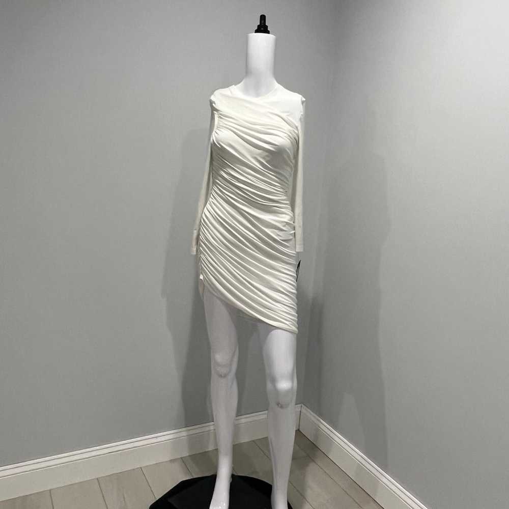 $205 Norma Kamali Diana Ruched Long-Sleeve Minidr… - image 6