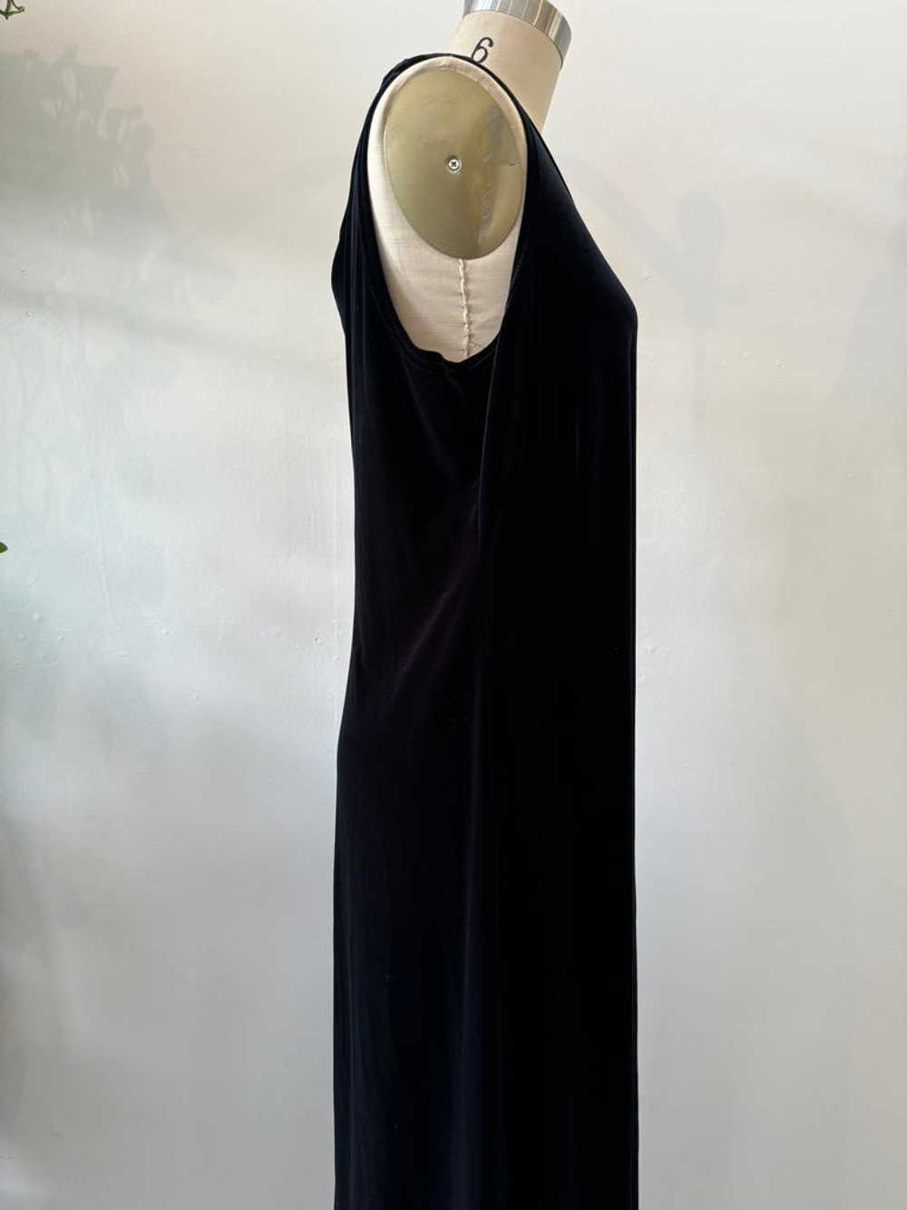 Vintage long velvet dress - image 7