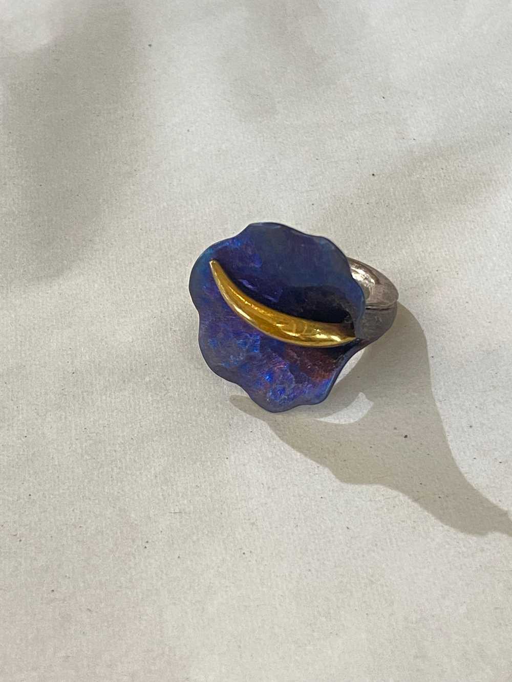 Janusz Szkutnik Calla Lily Sterling Silver Titani… - image 4