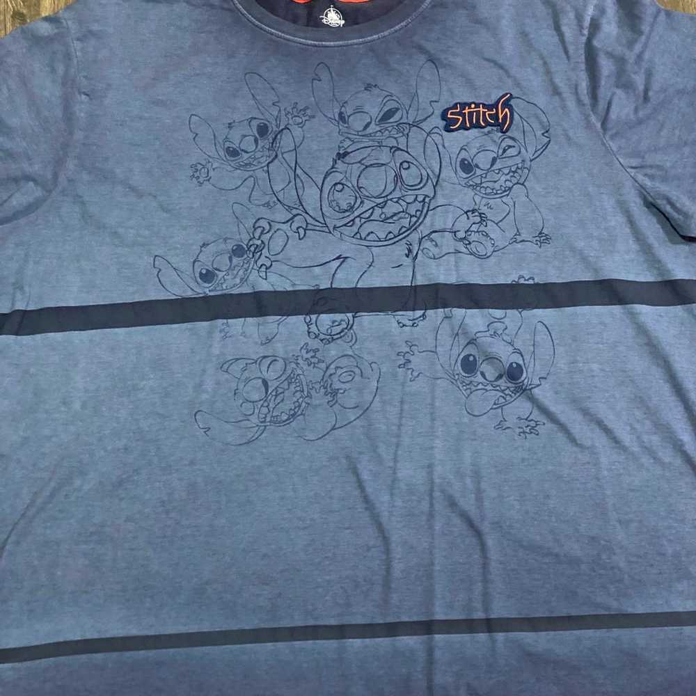 Disney Parks Lilo Stitch T-Shirt XXL Mens Embroid… - image 2