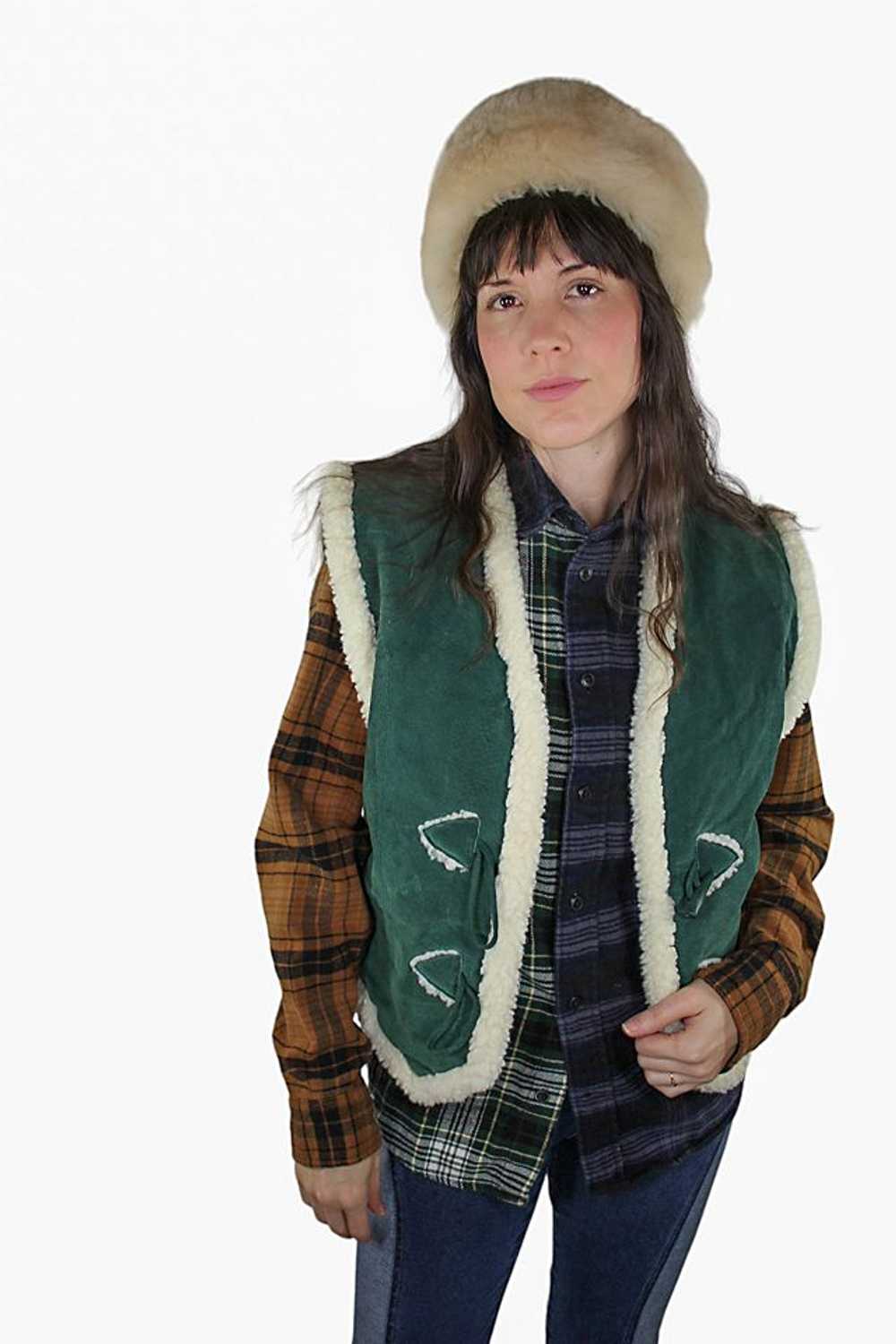 1970s Green Suede Sherpa Vest Selected By Moons +… - image 1