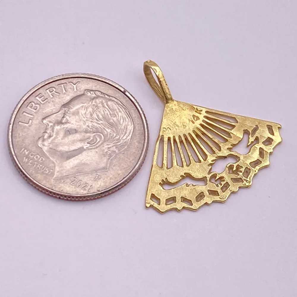 Hand Fan Vintage Charm or Pendant 14K Gold - image 2