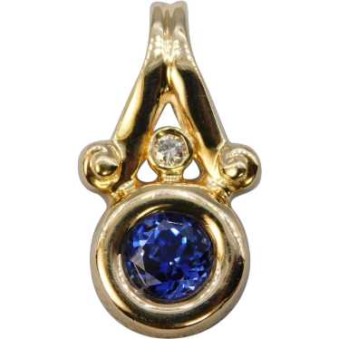 14K Yellow Gold Blue Sapphire Diamond Pendant Mode