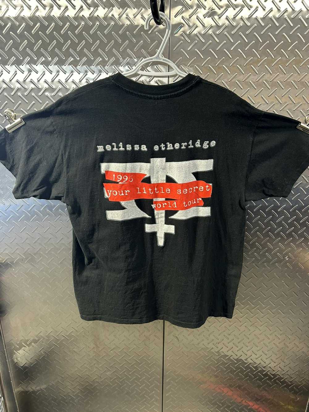 Hanes Vintage Melissa Etheridge concert shirt - image 2