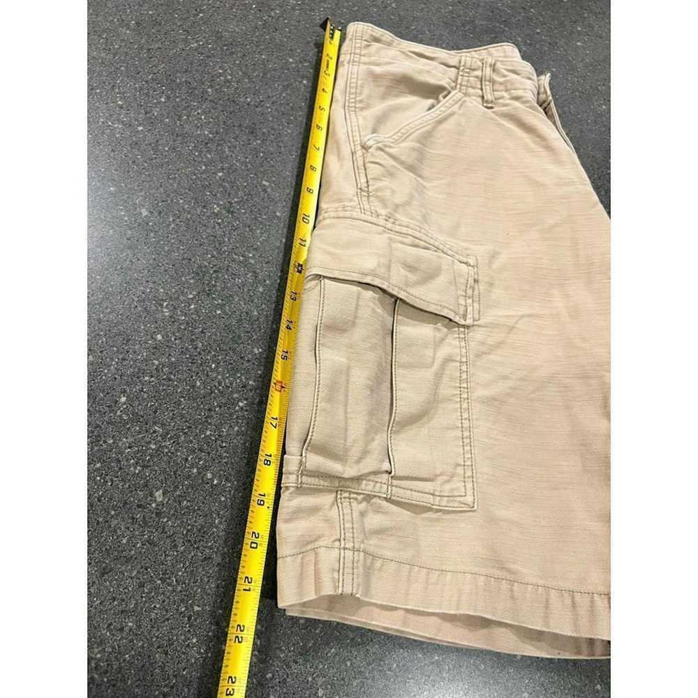 Levi's Levi's Cargo shorts size 30 - image 11