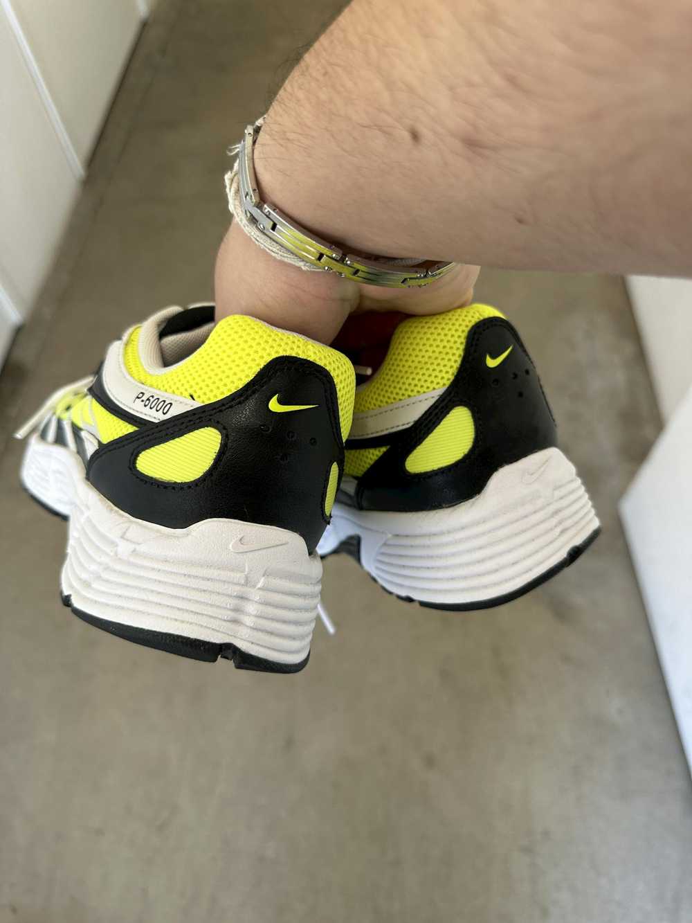 Nike Nike retro runners neon. 820. - image 5