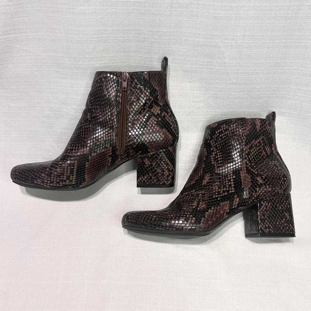 Other Women's Brown Snakeskin Ankle Boot Size 9 H… - image 3