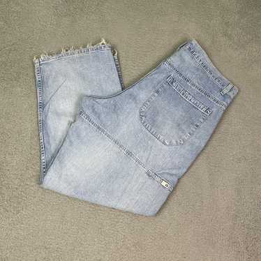 Vintage Levi’s L2 baggy jeans