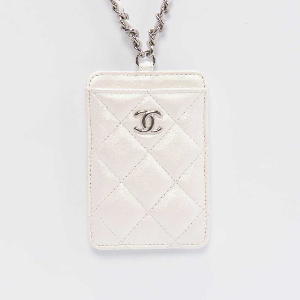 Chanel White Pearlescent Lambskin CC Card Holder … - image 3