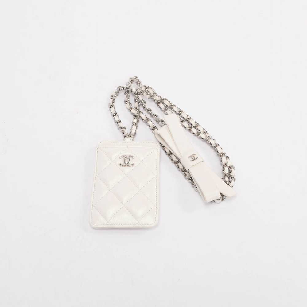 Chanel White Pearlescent Lambskin CC Card Holder … - image 4
