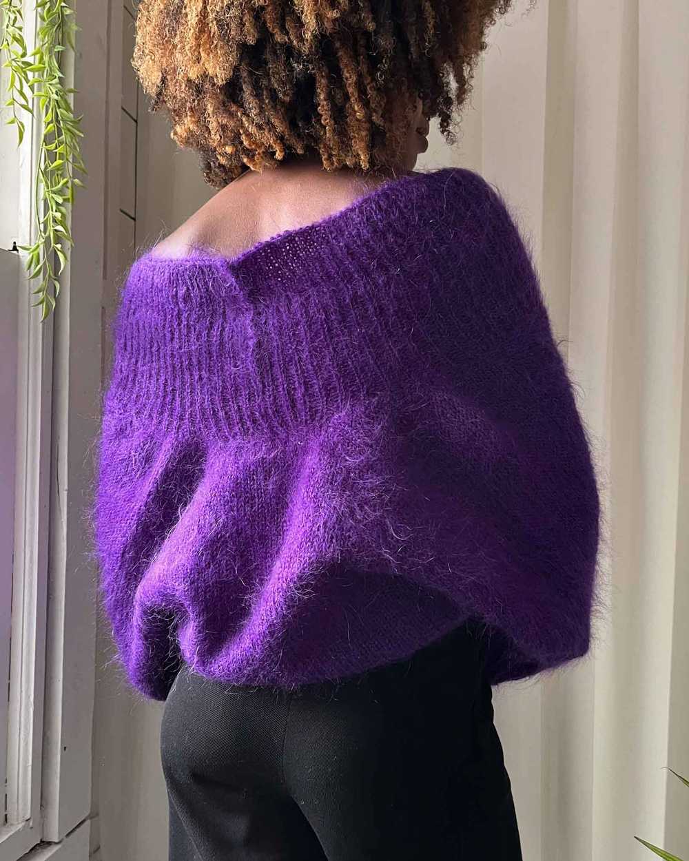 90s Shaggy Purple Mohair Sweater - image 5