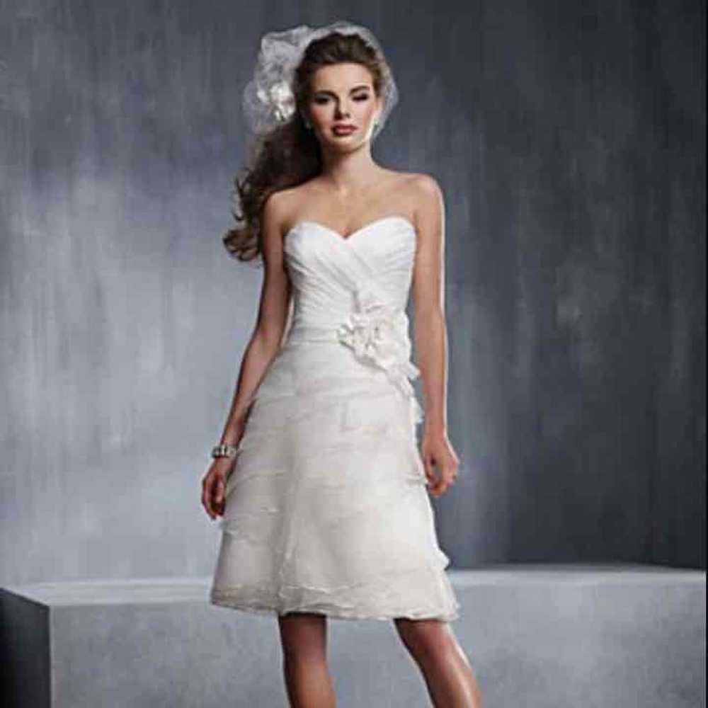 Alfred Angelo Wedding Dress size 6 - image 3