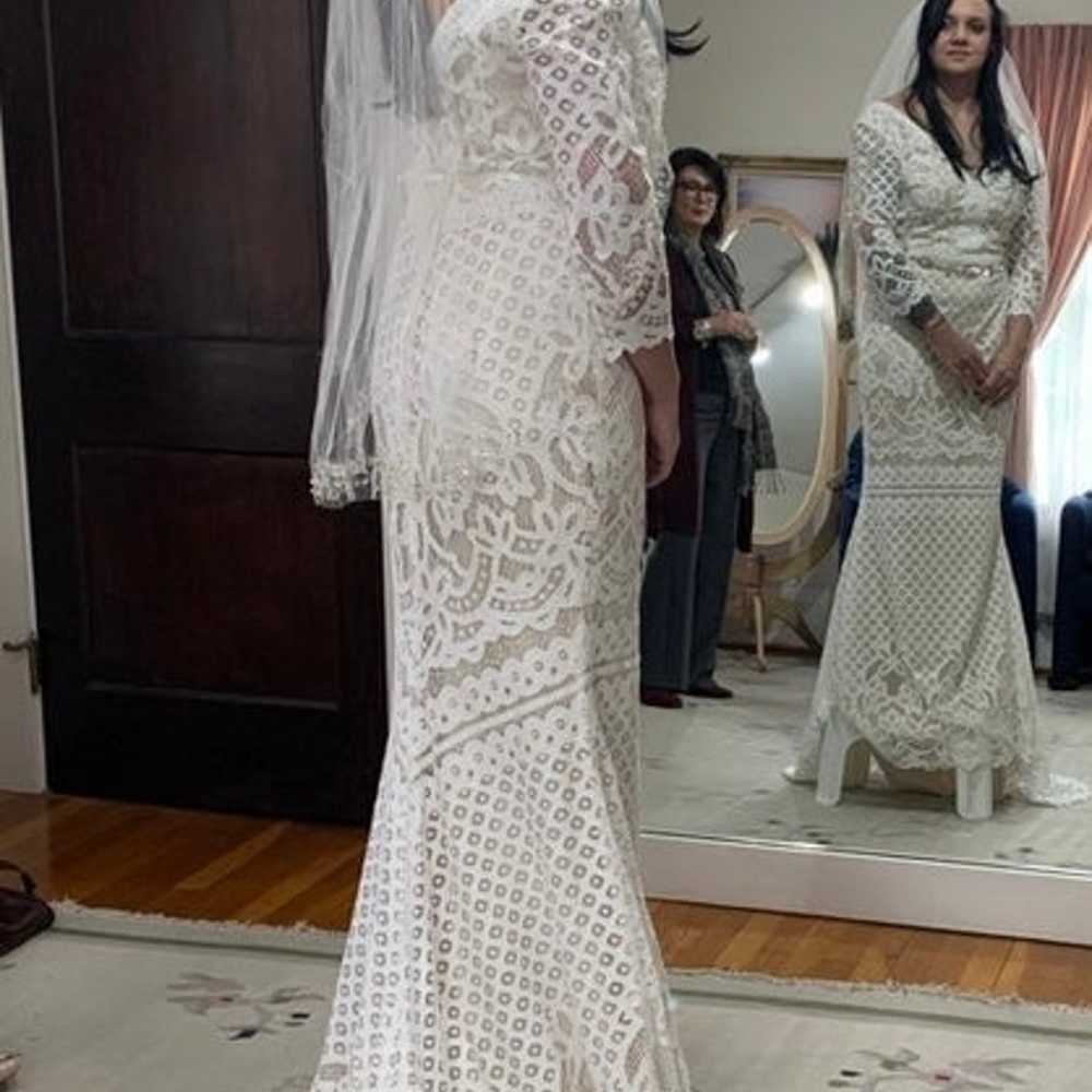 Lace Wedding Dress - image 6