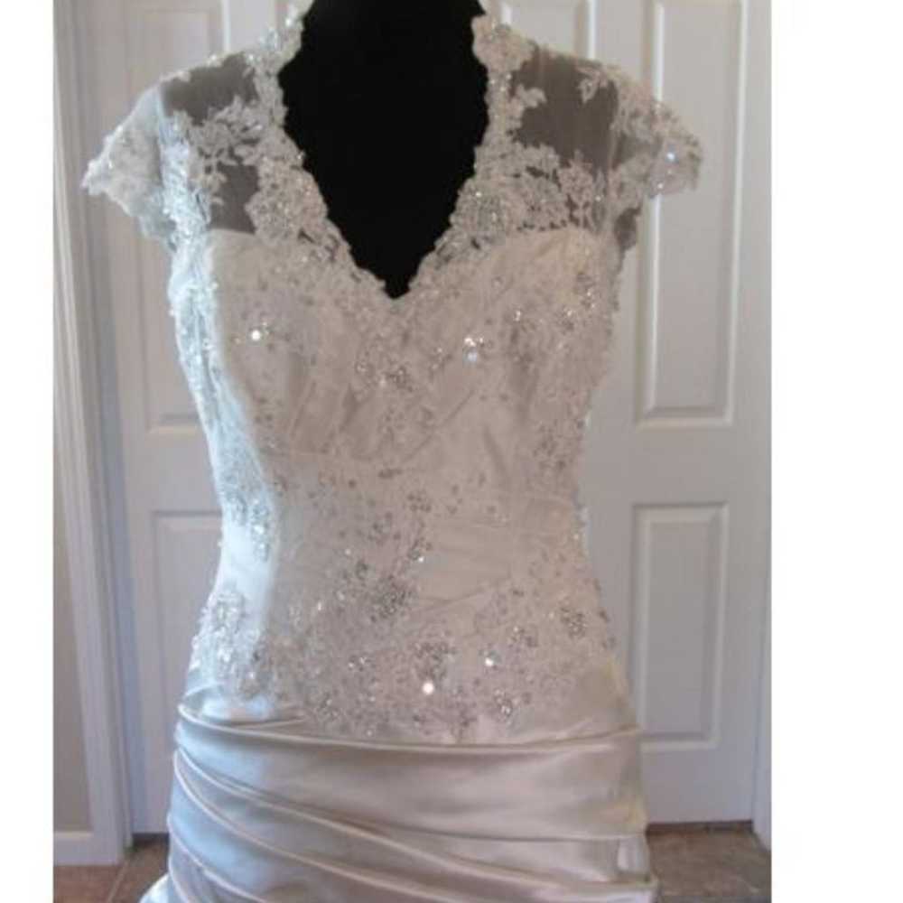 Size 12 Maggie Sottero wedding dress - image 3