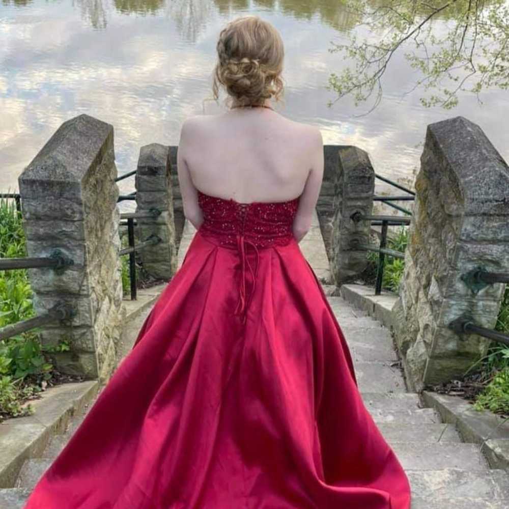 Rudish-burgundy prom dress - image 4