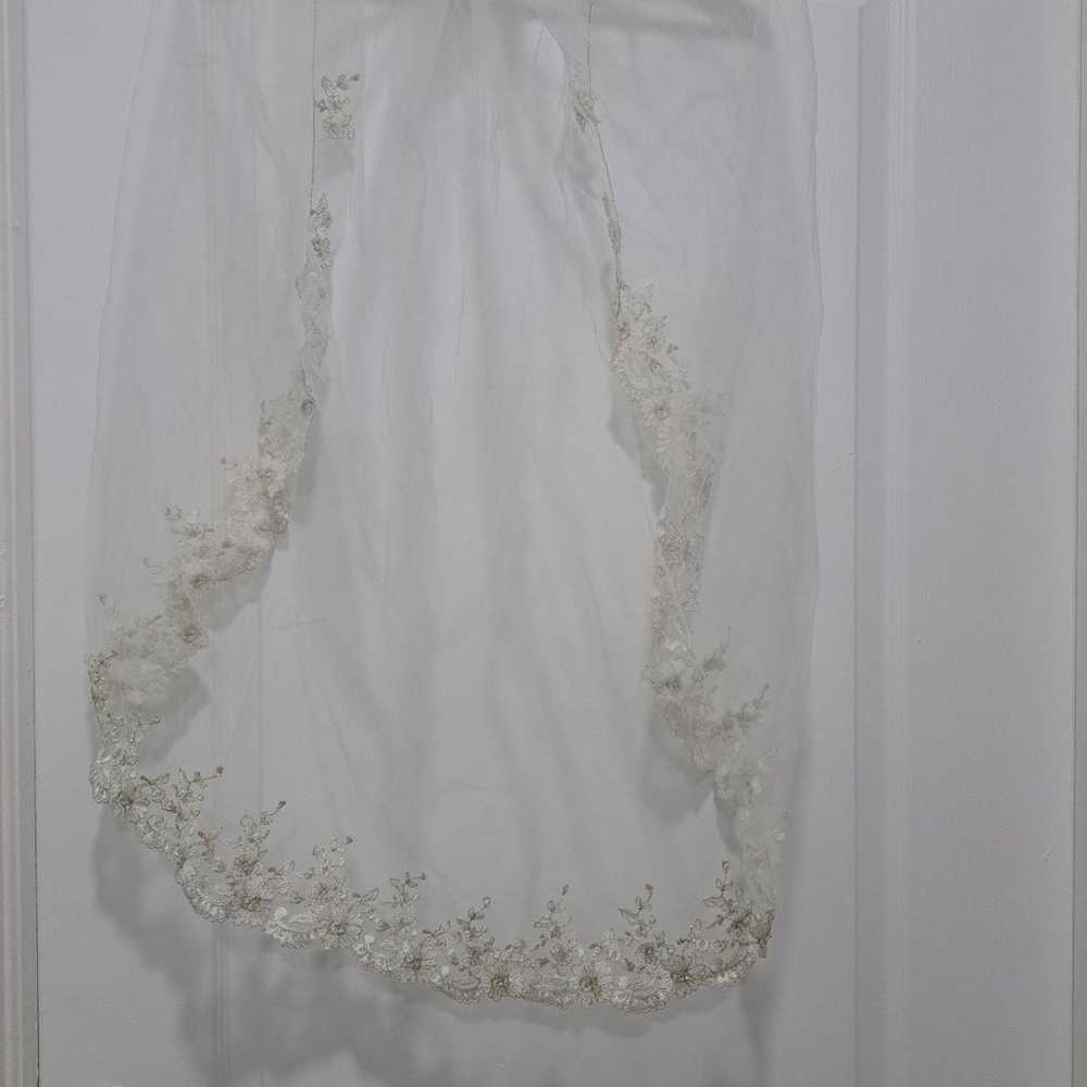 2 weeding dresses - image 7